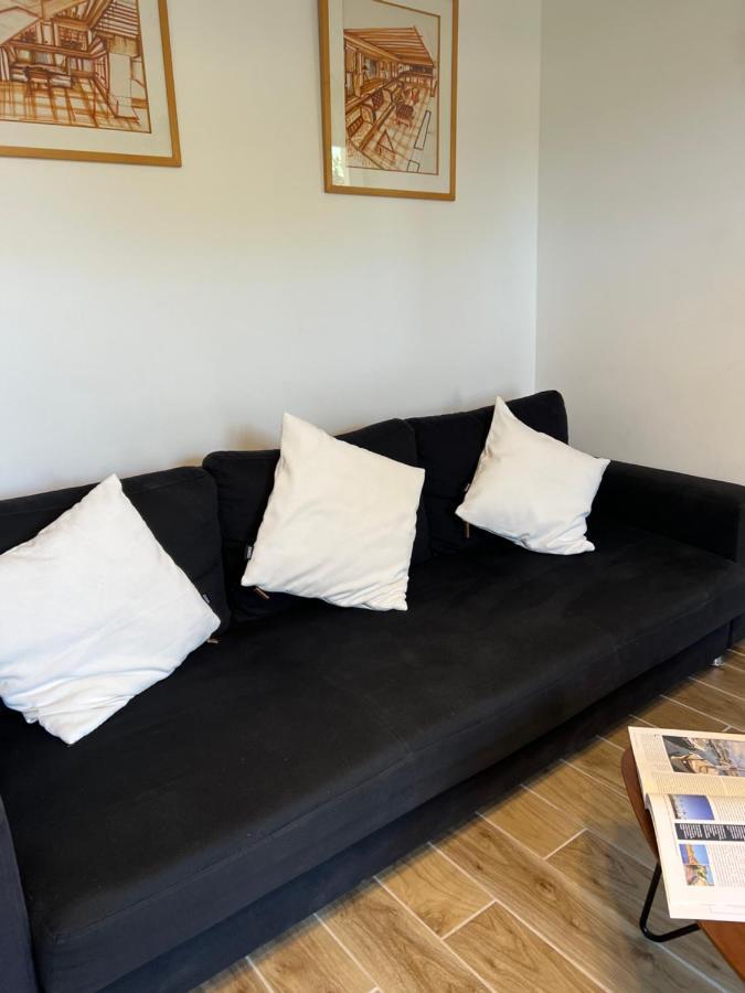 Appartement Entre Village Et Plages. Saint-Cyr-sur-Mer Luaran gambar