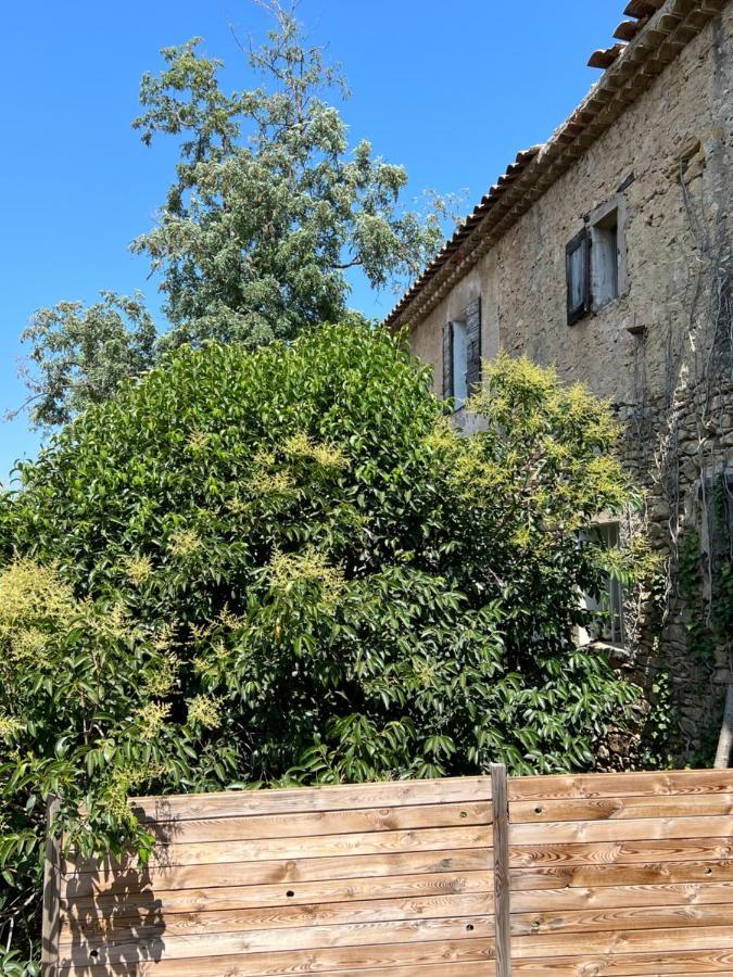 Appartement Entre Village Et Plages. Saint-Cyr-sur-Mer Luaran gambar